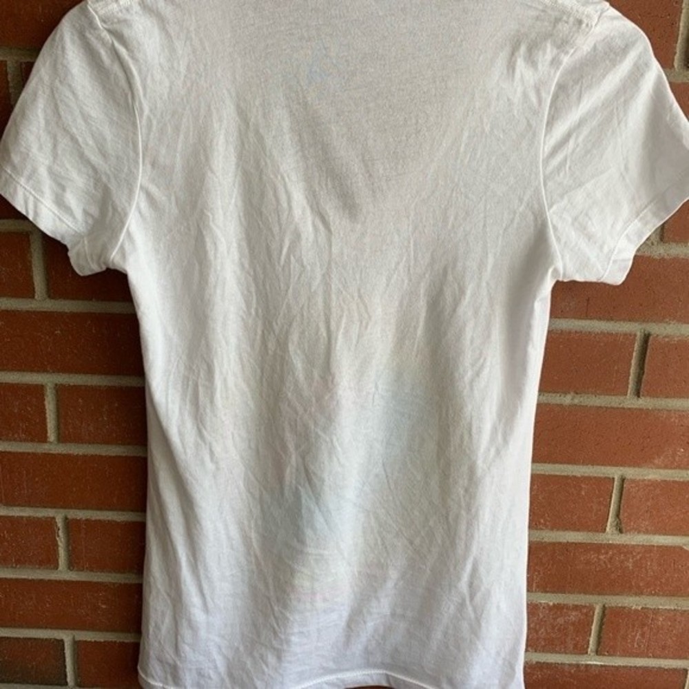 Green Day Revolution Radio V-Neck Tee - Picture 4 of 6